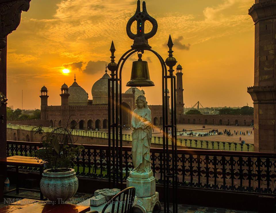 View of Badshahi Mosque Lahore From a Famous Restaurant Cuckoo's Den