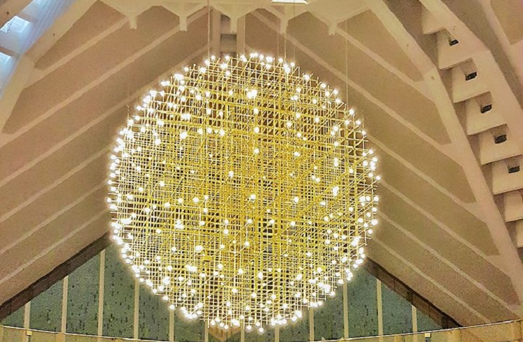 prayer hall of Faisal Mosque