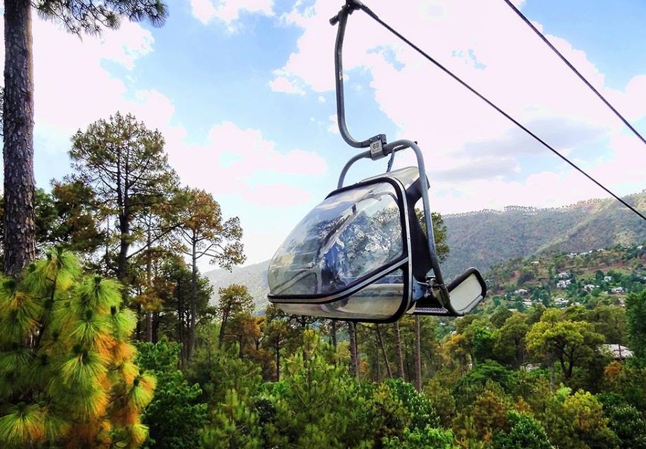 29 - Chair lifts for tourists in Patriata - New Murree