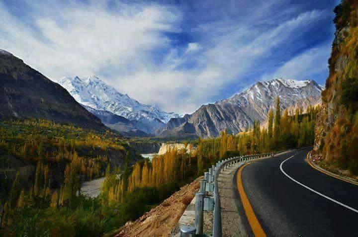39 - A Wonderful View of Hunza Frm The Karakoram Highway