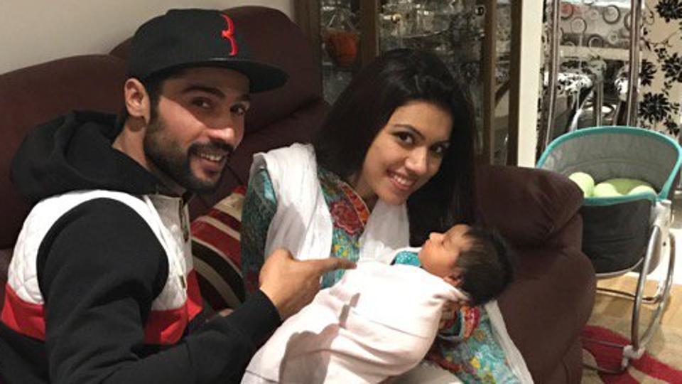 Mohammad Aamir with family