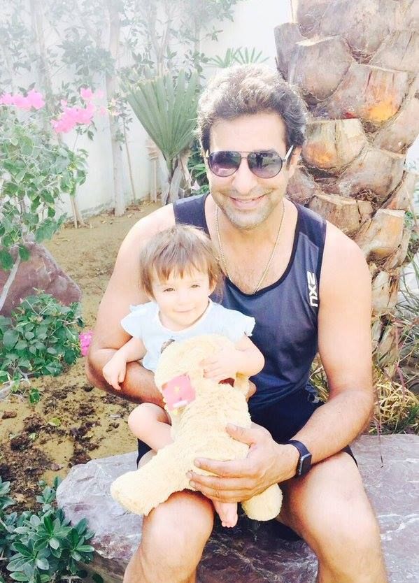 Wasim Akram with his daughter