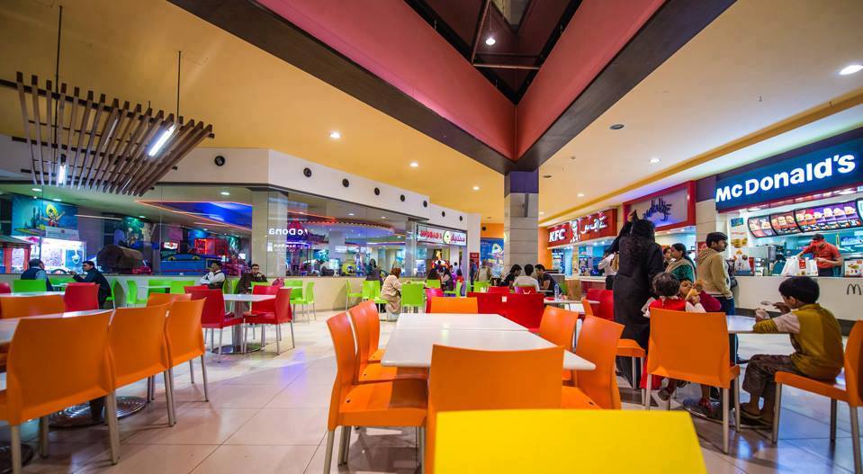 13 - Lucky One Mall Food Court 2