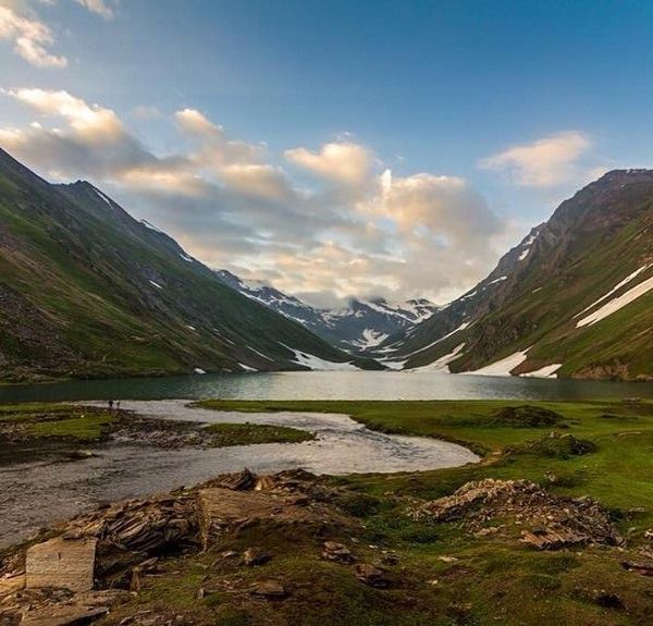 14 - Beautiful View of Saral Lake, Neelum Valley, Pakistan
