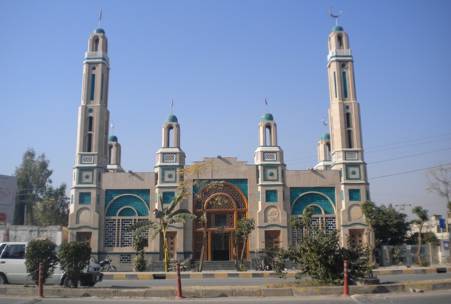 21 - A Beautiful Mosque at Gulshan Dadan Khan - Rawalpindi - Located on Murree Road at Gulshan Dadan Khan between Cricket Stadium and Faizabad
