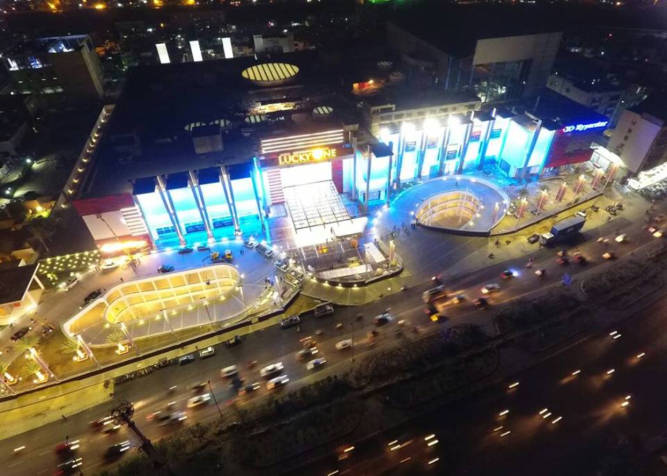 3 - Lucky One Mall Aerial View