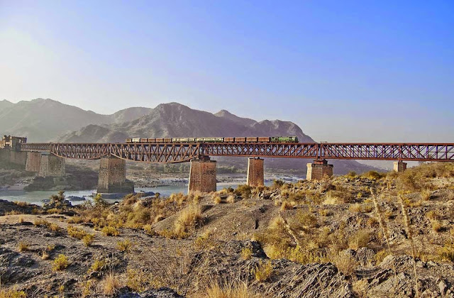 7 - Train over Attock Bridge