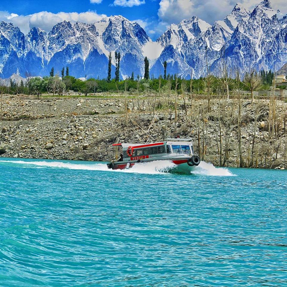 14 - Attabad Lake - Gilgit Baltistan