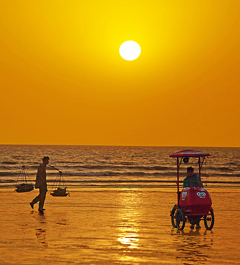 17 - Clifton Beach - Karachi