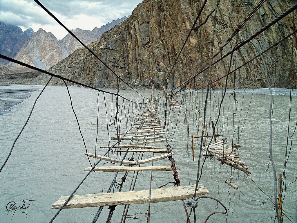 2 - Hussaini Bridge