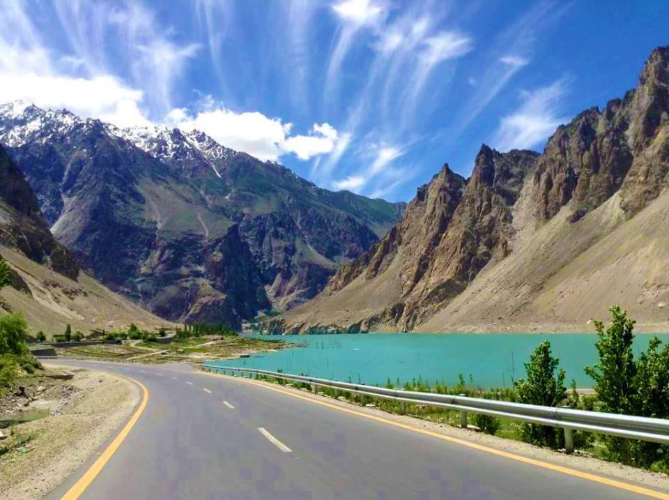 24 - Attabad Lake - Hunza Valley