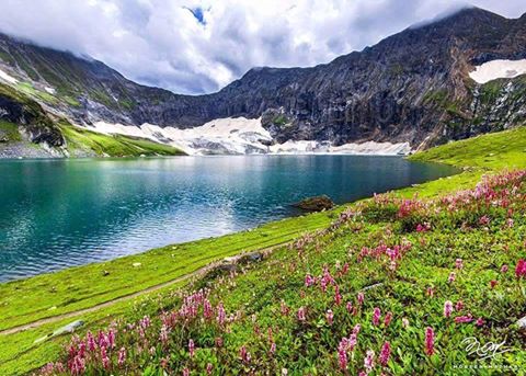 Ratti Gali Lake Track